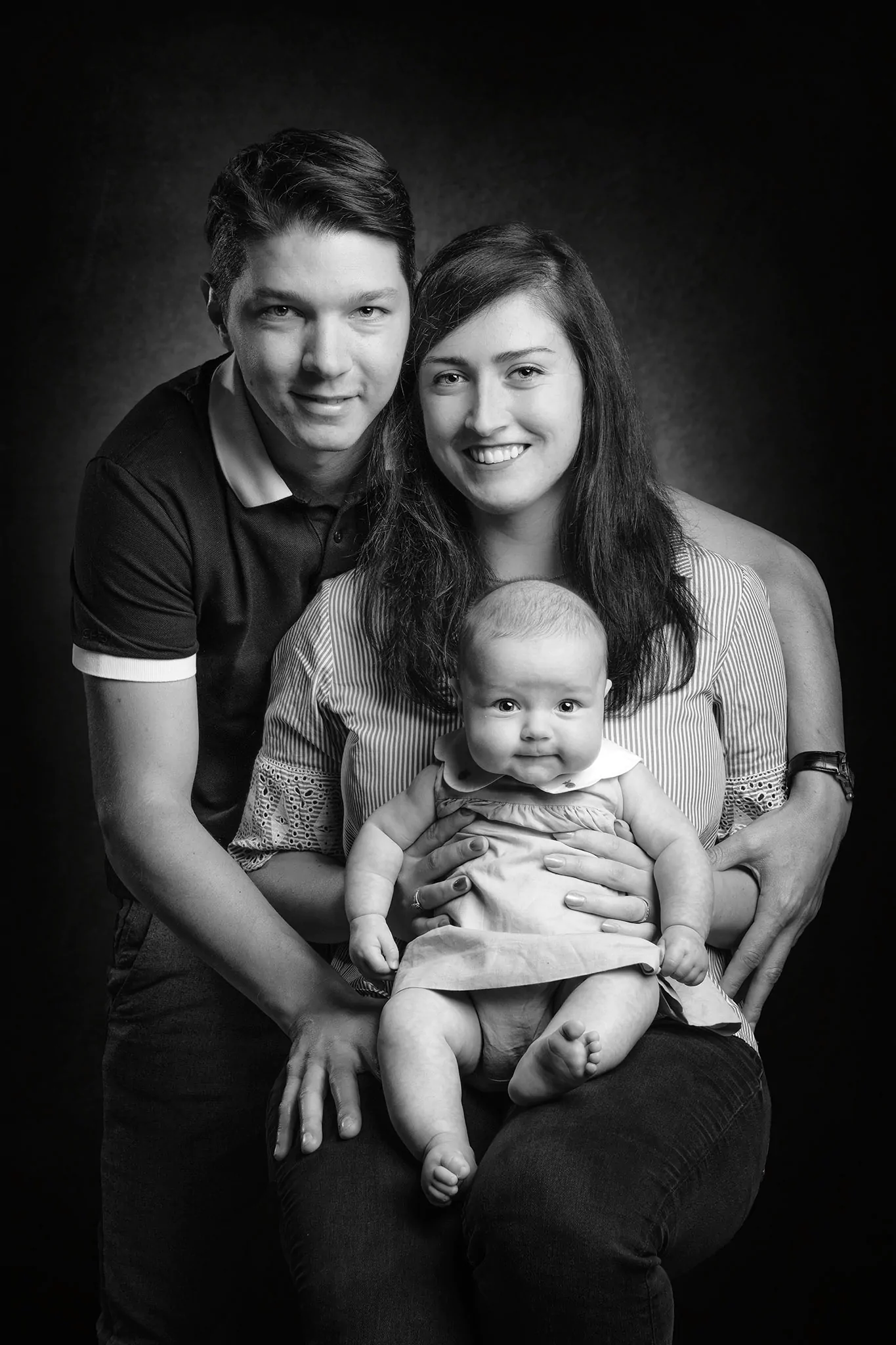 portrait de famille noir et blanc